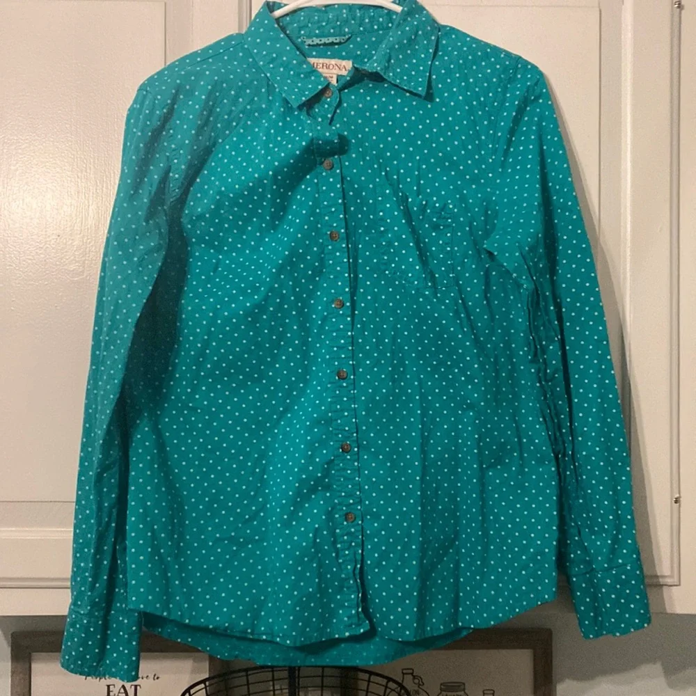 Button Up - Picture 1 of 4